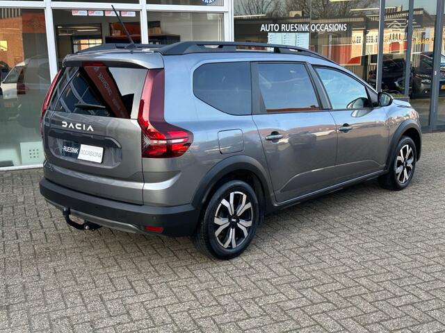 Dacia Jogger 1.6 HYB 140 EXP 5P