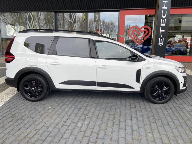 Dacia Jogger 1.0 TCe 110 Extreme 7p. / LAGE KMSTAND / CLIMATE CONTROL / PDC + CAMERA / APPLE & ANDROID CARPLAY / NAVIGATIE /