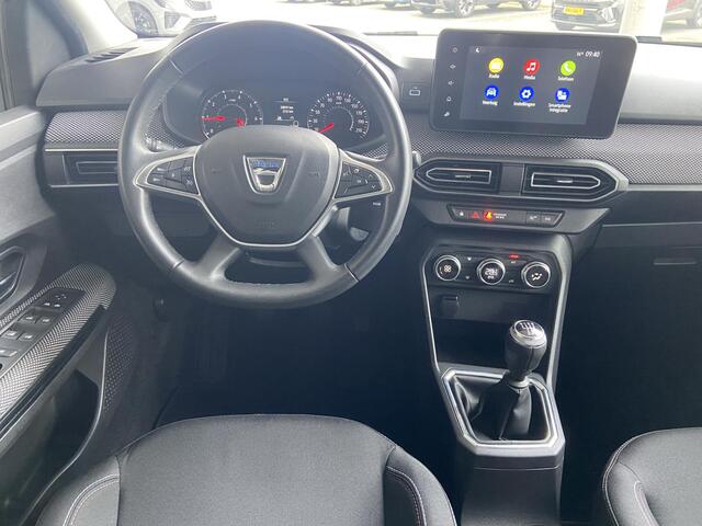Dacia Jogger 1.0 TCe 110 Extreme 7p. / LAGE KMSTAND / CLIMATE CONTROL / PDC + CAMERA / APPLE & ANDROID CARPLAY / NAVIGATIE /