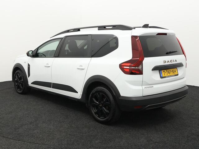 Dacia Jogger 1.0 TCe 100 ECO-G Extreme 7p. / 1E EIGENAAR / STOEL & STUURWIEL VERWARMING / NAVIGATIE /