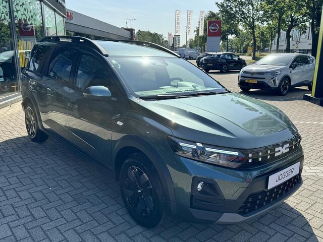 Dacia Jogger Hybrid 155 Expression 7-zits l Voorraadvoordeel! l Gratis 7 jaar fabrieksgarantie!