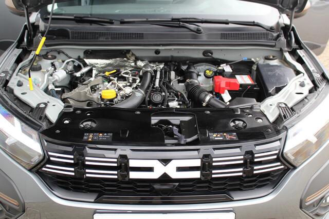Dacia Jogger 1.0-110pk TCe 110 Extreme+ 7-zitter ! Zeer nette en erg praktische Dacia ! Autm. airco, metallic lak, stoelverwarming, LM wielen+all season banden, cruise control, pdc v+a, dodehoek assistent, camera, navigatie, telefoonvoorb., etc.