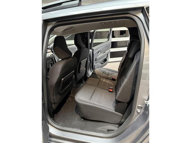Dacia Jogger 1.6 Hybrid 140 Expression 7 Persoons