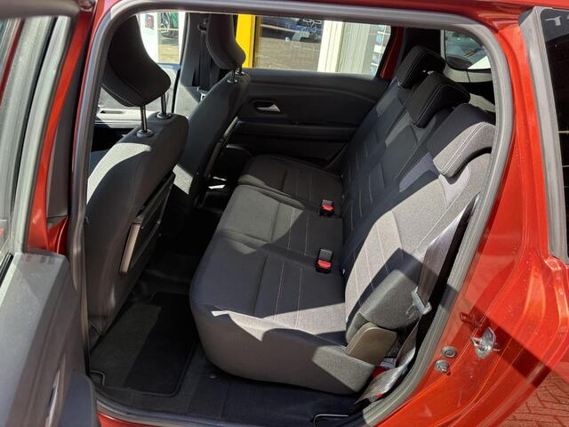 Dacia Jogger 1.0 TCe 100 ECO-G Extreme 5p. | NAP | Navigatie | Stoelverwarming | Achteruitrijcamera | Climate Control | Cruise Control | Key-less |