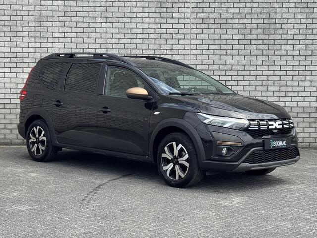 Dacia Jogger 1.6 Hybrid 140 Extreme 7p. | Trekhaak | Achteruitrijcamera | Apple CarPlay / Android Auto | Climate Control |