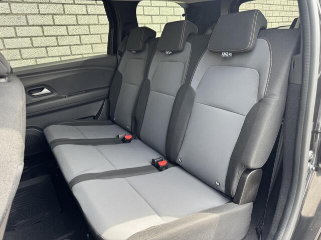 Dacia Jogger 1.6 Hybrid 140 Extreme 7p. | Trekhaak | Achteruitrijcamera | Apple CarPlay / Android Auto | Climate Control |