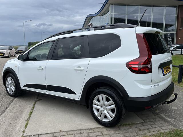 Dacia Jogger 1.0 TCe 110 Expression / Trekhaak / Parkeerhulp.A / Airco / Armsteun / Cruise /