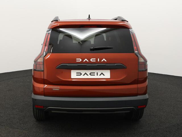 Dacia Jogger 1.8 hybrid 155 expression 7p. / ELEKTRISCH VERWARMBARE VOORSTOELEN / PACK COMFORT /