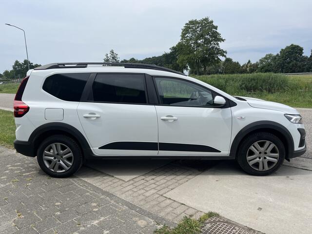 Dacia Jogger 1.0 TCe 100 ECO-G Expression / LPG-G3 / Dealer onderhouden / Apple Carplay - Android Auto /