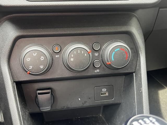 Dacia Jogger 1.0 TCe 100 ECO-G Expression / LPG-G3 / Dealer onderhouden / Apple Carplay - Android Auto /