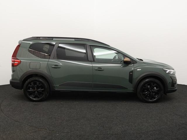 Dacia Jogger 1.6 Hybrid 140 Extreme 7p. | 3.000KM! | CAMERA | NAVI | APPLE & ANDROID CARPLAY |