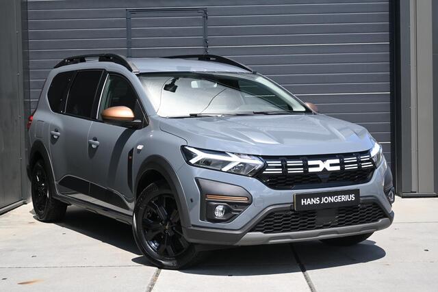Dacia Jogger TCe 110 Extreme | 7 PERSOONS | TREKHAAK | CAMERA | APPLECARPLAY/ANDROIDAUTO | CRUISE CONTROL | CLIMATE CONTROL | ALL-SEASONBANDEN | PDC | LMV