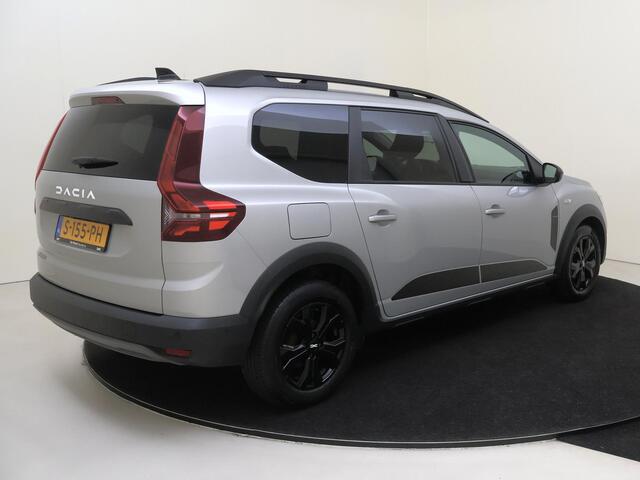 Dacia Jogger 1.0 TCe 110 Extreme 5p. | Carplay/Android | cruise control | LED koplampen | lichtmetalen velgen 16" |