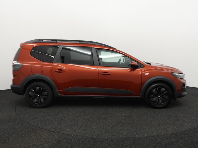 Dacia Jogger 1.0 TCe 110 expression 7p. | AUTOMATISCHE HANDREM | CLIMATE CONTROL | KEYLESS ENTRY |