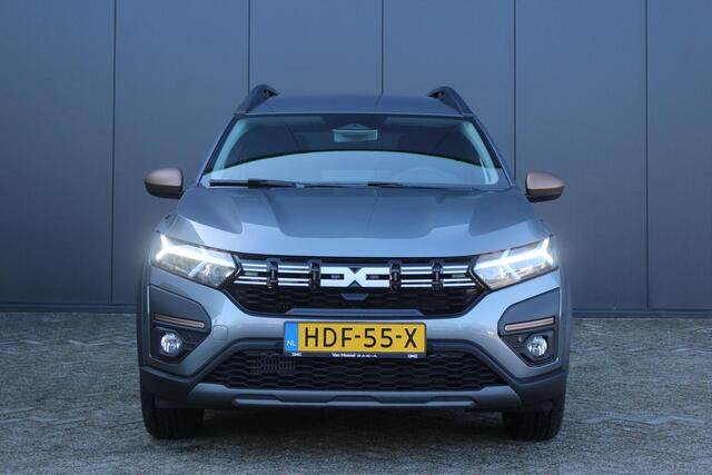 Dacia Jogger 1.0 TCe 100Pk ECO-G Extreme 7p. | Draadloze Carplay | Parkeersensoren & Camera | Climate Control | Isofix | Automatische Verlichting & Regensensoren | Keyless Entry |