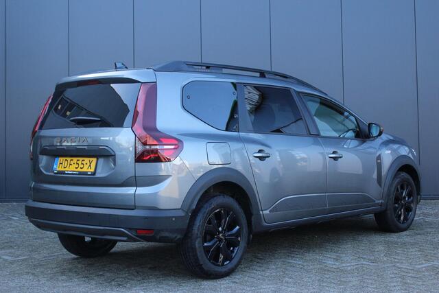 Dacia Jogger 1.0 TCe 100Pk ECO-G Extreme 7p. | Draadloze Carplay | Parkeersensoren & Camera | Climate Control | Isofix | Automatische Verlichting & Regensensoren | Keyless Entry |