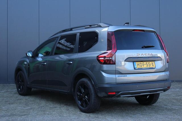 Dacia Jogger 1.0 TCe 100Pk ECO-G Extreme 7p. | Draadloze Carplay | Parkeersensoren & Camera | Climate Control | Isofix | Automatische Verlichting & Regensensoren | Keyless Entry |