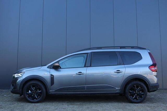 Dacia Jogger 1.0 TCe 100Pk ECO-G Extreme 7p. | Draadloze Carplay | Parkeersensoren & Camera | Climate Control | Isofix | Automatische Verlichting & Regensensoren | Keyless Entry |