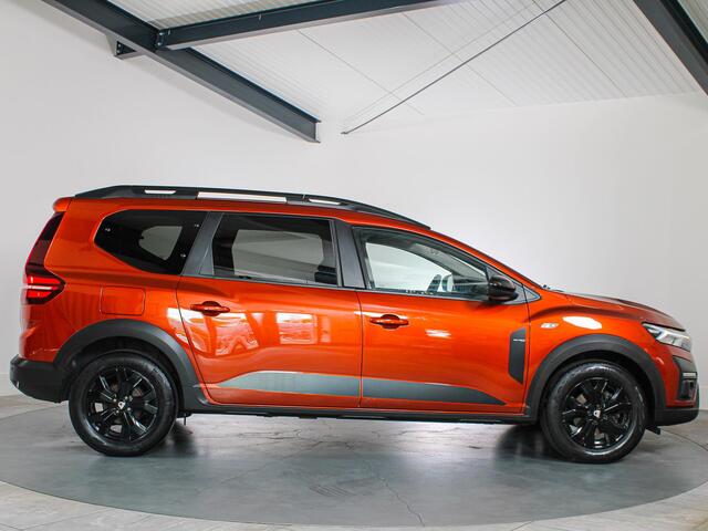 Dacia Jogger 1.0 TCe Extreme, 7-Persoons, Camera, Navigatie, Bluetooth, Cruise Control,
