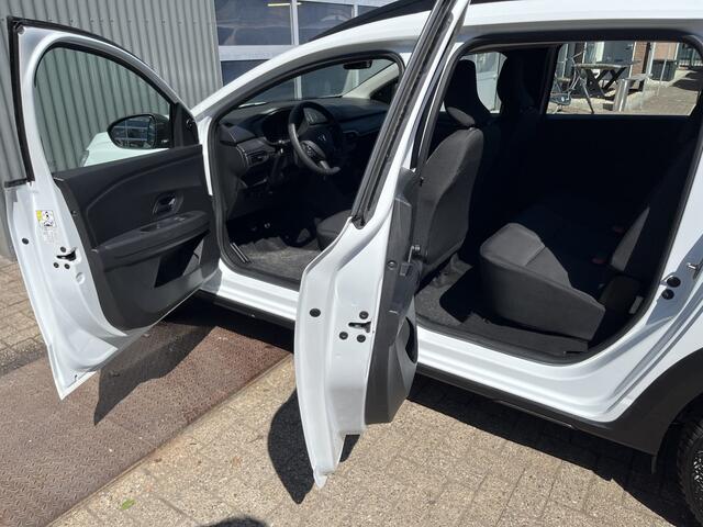 Dacia Jogger 1.0 TCe 110 7-Persoons Airco Cruise controle Trekhaak 1200kg trekgewicht Radio Elektrische ramen voor USB aansluiting Isofix