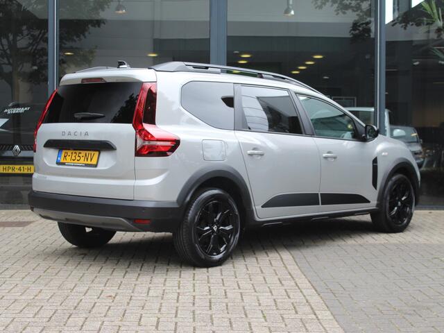 Dacia Jogger TCe 100 Bi-Fuel Extreme 5p. / DEALER ONDERHOUDEN / CAMERA / CRUISE / CLIMATE / KEYLESS / PDC A / PRIVACY GLASS / APPLE CARPLAY / ANDROID AUTO / DAB / 16'' LMV