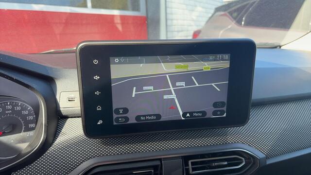 Dacia Jogger 1.0 TCe Comfort 7p. CARPLAY / CAMERA / KEYLESS / NAVI / PDC / BLUETOOTH / CRUISE / NL-AUTO