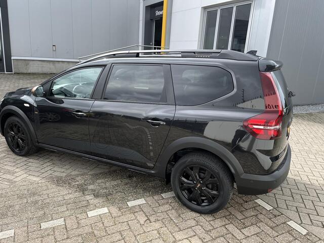 Dacia Jogger 1.0 TCe 110 Extreme 5p. l CAMERA l NAVIGATIE | APPLE CARPLAY | ANDROIS AUTO l LICHTMETALEN VELGEN