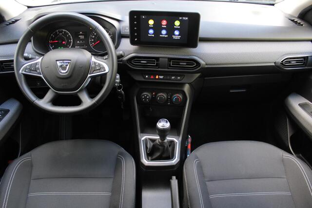 Dacia Jogger 1.0 TCe Comfort 7p. Incl. 12 maanden Garantie | 1e Eigenaar | Parkeersensoren achter | Cruise controle | Airco | Bluetooth | Apple Carplay/Android Auto | Stuur multifunctioneel | Origineel NL Auto | NAP |