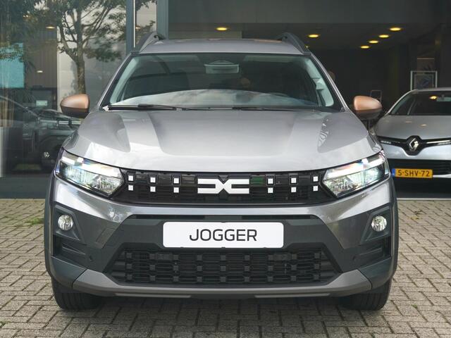 Dacia Jogger 1.8 hybrid 155 extreme 7p. AUTOMAAT / 9.000KM / NIEUWSTE MODEL / CAMERA / PDC V+A / BLINDSPOT / CRUISE / CLIMATE / KEYLESS / APPLE CARPLAY / ANDROID AUTO / DAKRAILS / 16'' LMV