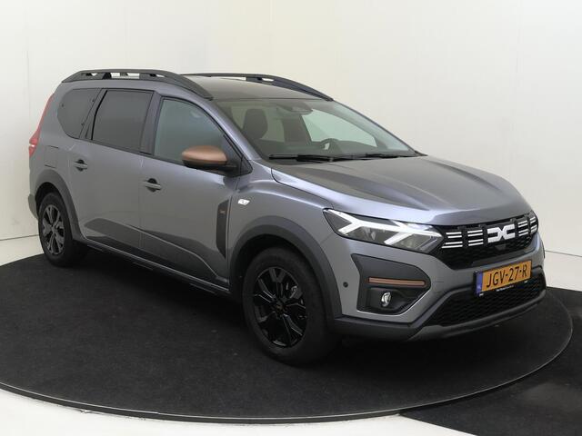 Dacia Jogger 1.6 Hybrid 140 Extreme 7p. | Draadloze Carplay | Parkeersensoren & Camera | Climate Control | Isofix | Automatische Verlichting & Regensensoren | Keyless Entry |