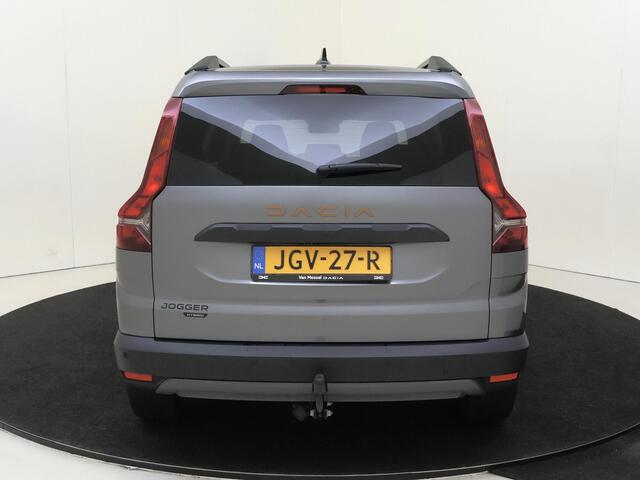 Dacia Jogger 1.6 Hybrid 140 Extreme 7p. | Draadloze Carplay | Parkeersensoren & Camera | Climate Control | Isofix | Automatische Verlichting & Regensensoren | Keyless Entry |