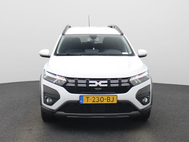 Dacia Jogger 1.0 TCe 100 ECO-G Expression 5p. | Apple carplay & Android auto | Parkeersensoren achter | Cruise control | Airco |