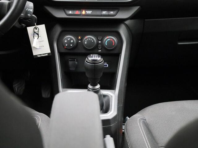 Dacia Jogger 1.0 TCe 100 ECO-G Expression 5p. | Apple carplay & Android auto | Parkeersensoren achter | Cruise control | Airco |