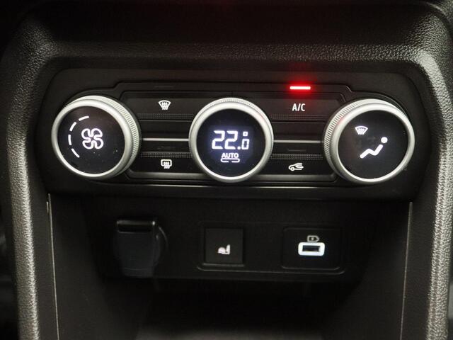 Dacia Jogger TCe 110 Extreme 7p. | Medianav met Apple CarPlay & Android Auto | Parkeersensoren v+a met achteruitrijcamera | Cruise control | Climate Control | Blind spot warning |