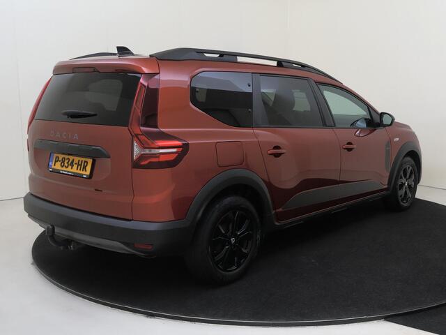 Dacia Jogger 1.0 TCe Extreme 7p. | airco automatisch | Apple Carplay/Android | cruise control | LED koplampen | lichtmetalen velgen 16 |