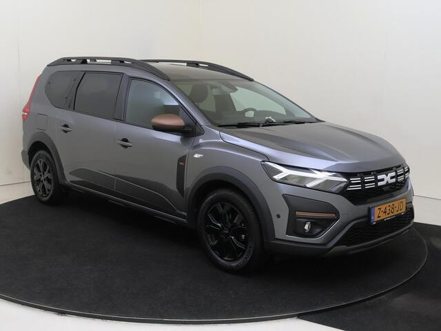 Dacia Jogger 1.0 TCe 110 Extreme 7p. | Camera | All-Season-banden | Navigatie