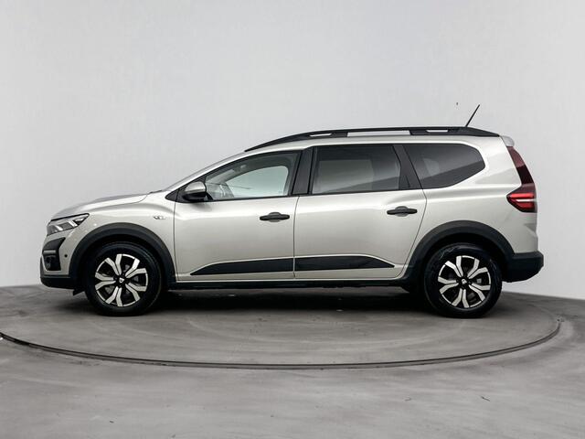 Dacia Jogger 1.0 TCe Bi-Fuel Comfort 5p. 100PK | Trekhaak | Navigatie via Telefoon | Achteruitrijcamera | Dodehoeksensor | Keyless | Apple CarPlay & Android Auto