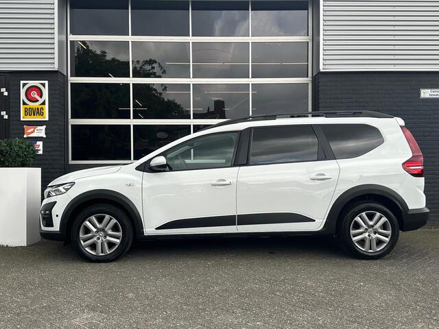 Dacia Jogger 1.0 100 ECO-G Extreme 5p, Airco, CarPlay, Bluetooth, Camera, Cruise, Trekhaak, Navi, PDC, NAP