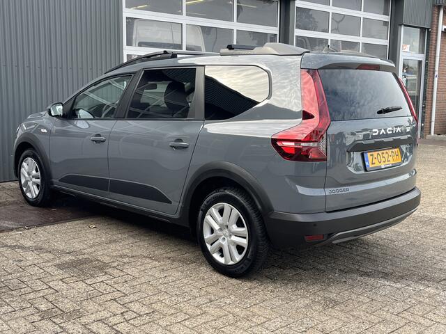 Dacia Jogger 1.0 TCe 110 Expression 7p. Airco Cruise controle Stuurwielbediening Telefoonverbinding Parkeersensoren achter – foto 3