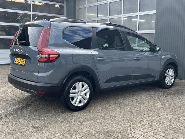 Dacia Jogger 1.0 TCe 110 Expression 7p. Airco Cruise controle Stuurwielbediening Telefoonverbinding Parkeersensoren achter – foto 4