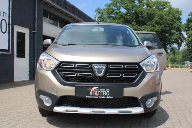 Dacia LODGY 1.3 TCE 130pk STEPWAY 7-Persoons Airco Navi bluetooth Cruise Camera erg mooi!!