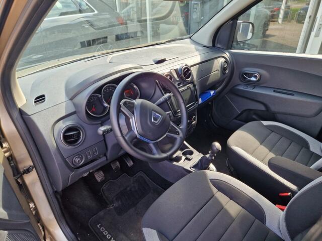 Dacia LODGY 1.3 TCE 130pk STEPWAY 7-Persoons Airco Navi bluetooth Cruise Camera erg mooi!!