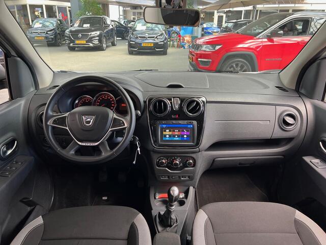 Dacia LODGY 1.3 TCe 130pk/Stepway/7-persoons/Trekhaak/Navi/Cruise/Airco