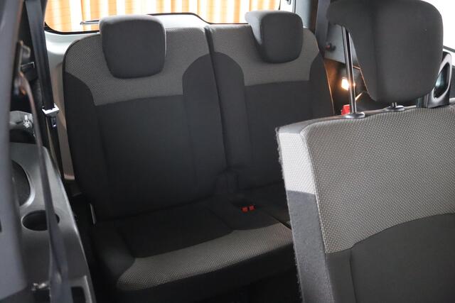 Dacia LODGY 1.3 TCe Essential 7-Persoons, Airco, Radio