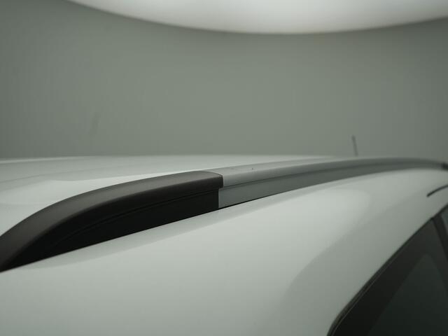 Dacia LODGY TCe 130 Comfort - RIJKLAARPRIJS - 7-persoons! - Airco - Cruise Control - DAB - Navigatiesysteem