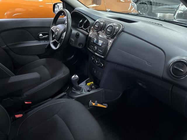 Dacia LOGAN 0.9 TCE SL ROYAAL / Airco / Cruise / Afn.Trekh. / Multimedia