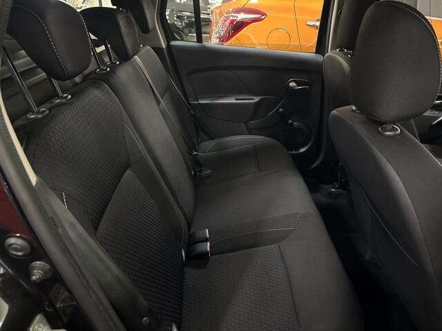 Dacia LOGAN 0.9 TCE SL ROYAAL / Airco / Cruise / Afn.Trekh. / Multimedia