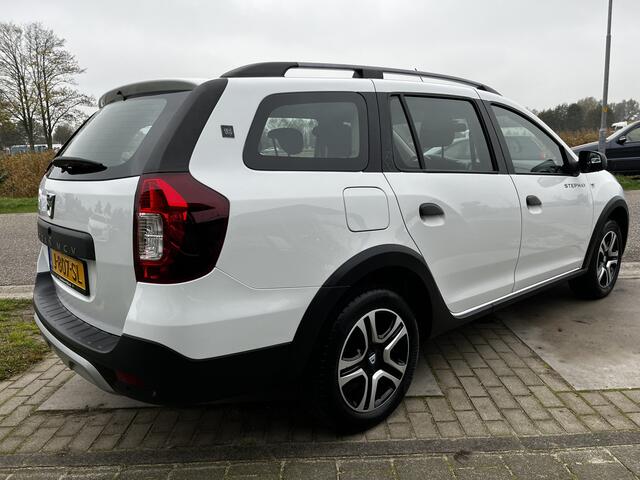 Dacia LOGAN MCV 0.9 TCe Tech Road / Dealer onderhouden / Automaat / Camera / Climate / PDC.Achter / Armsteun /
