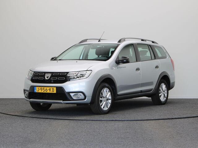 Dacia LOGAN MCV 1.0 TCe Stepway Serie Limitee 15th Anniv. | Trekhaak | Parkeersensoren achter | Achteruitrijcamera | Climate control | Navigatie |