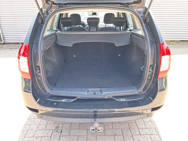 Dacia LOGAN MCV 0.9 TCe Laureate met 63.539 km!!! | Airco | Trekhaak | PDC achter | 1e Eigenaar | Uniek lage km | RIJKLAARPRIJS INCL 12 MAANDEN GARANTIE EN BEURT